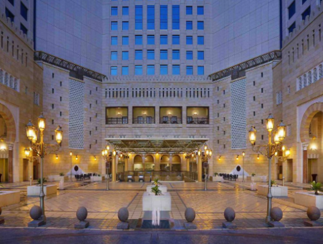 9 MART'TA / 15 GÜN RAMAZAN'DA UMRE / KADİR GECESİ MEKKE'DE