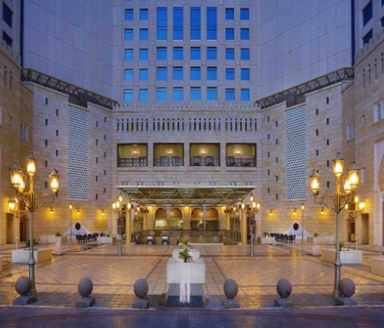 9 MART'TA / 15 GÜN RAMAZAN'DA UMRE / KADİR GECESİ MEKKE'DE